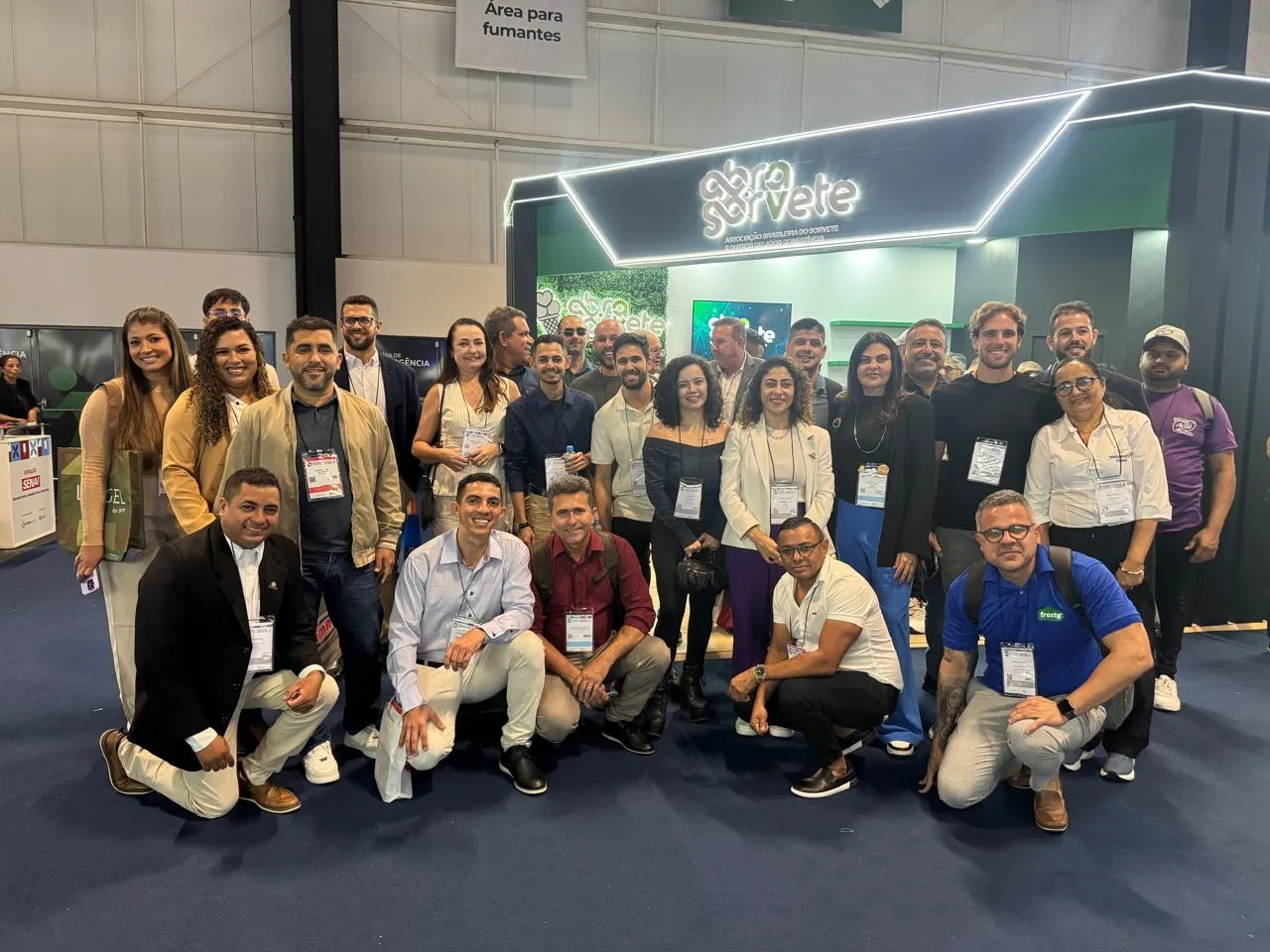 Sindsorvetes marca presença na Fispal Sorvetes 2025 com missão voltada à inovação no setor